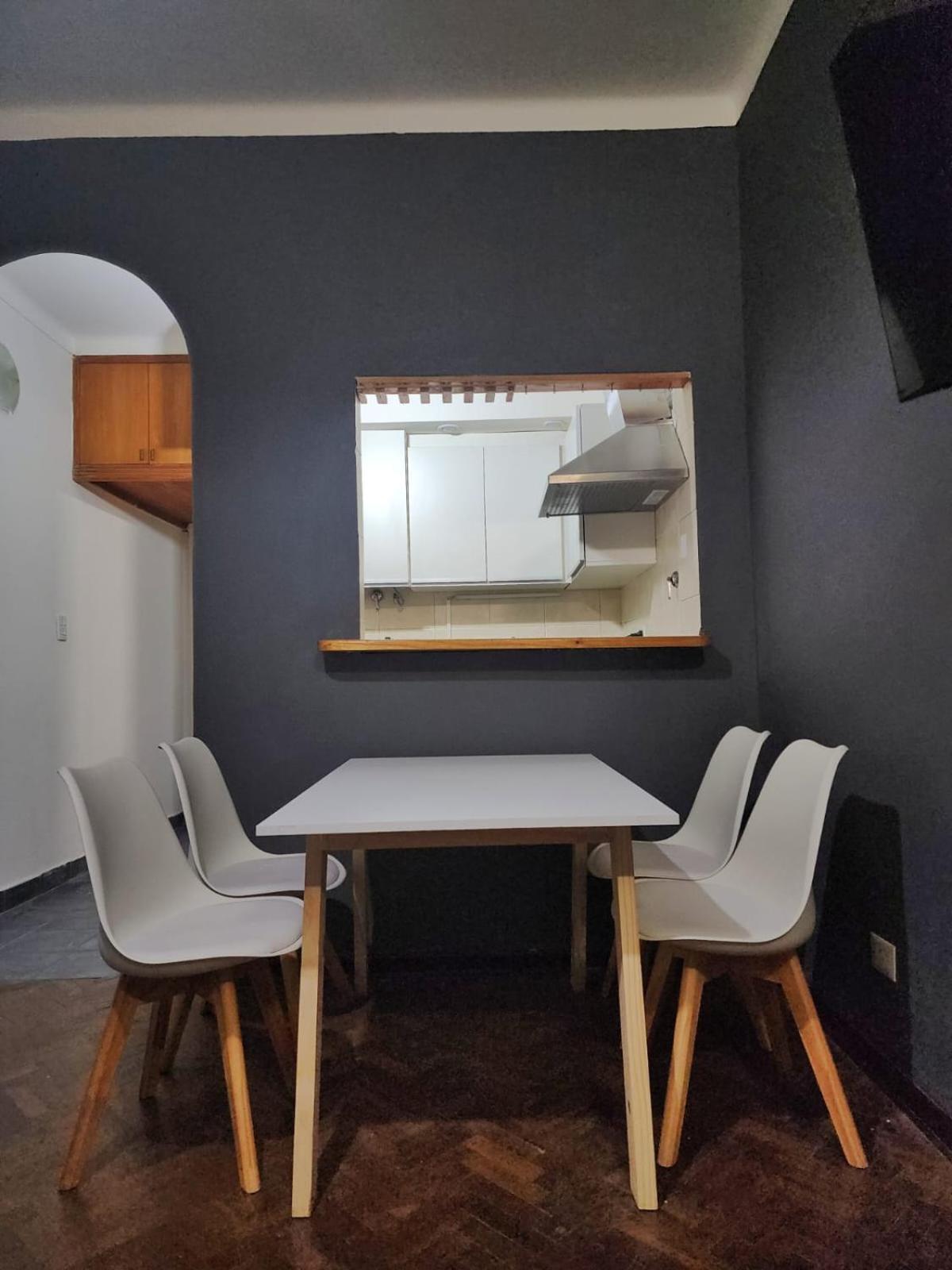 En Buenos Aires, Belgrano, Excelente Ubicacion Apartment